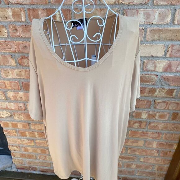 Plus size Nude tan short sleeve top size 2X - Picture 4 of 6